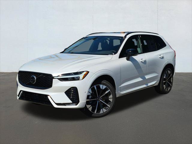 New 2026 Volvo XC60 B5 Plus w/ Climate Package PRO