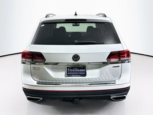 Certified 2023 Volkswagen Atlas SE w/ Black Wheel Package AWD/4WD image 7