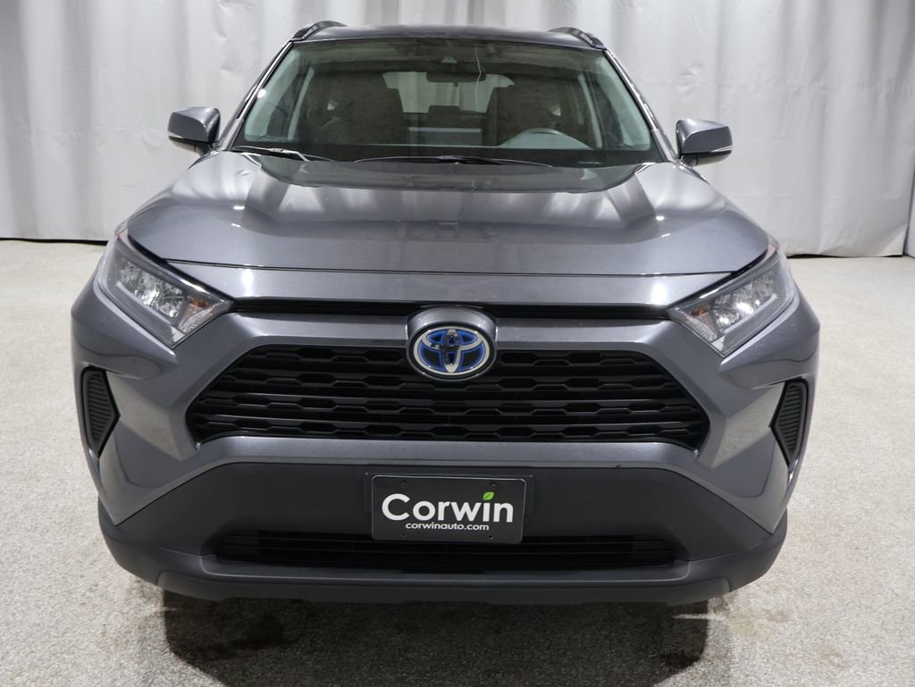 Used 2021 Toyota RAV4 LE w/ Carpet Mat Package (TMS) image 9