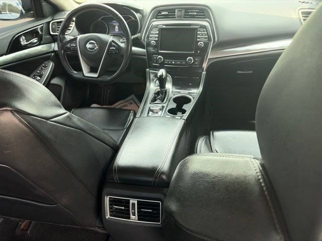 Used 2020 Nissan Maxima 3.5 SV w/ Floor Mat Group FWD image 37