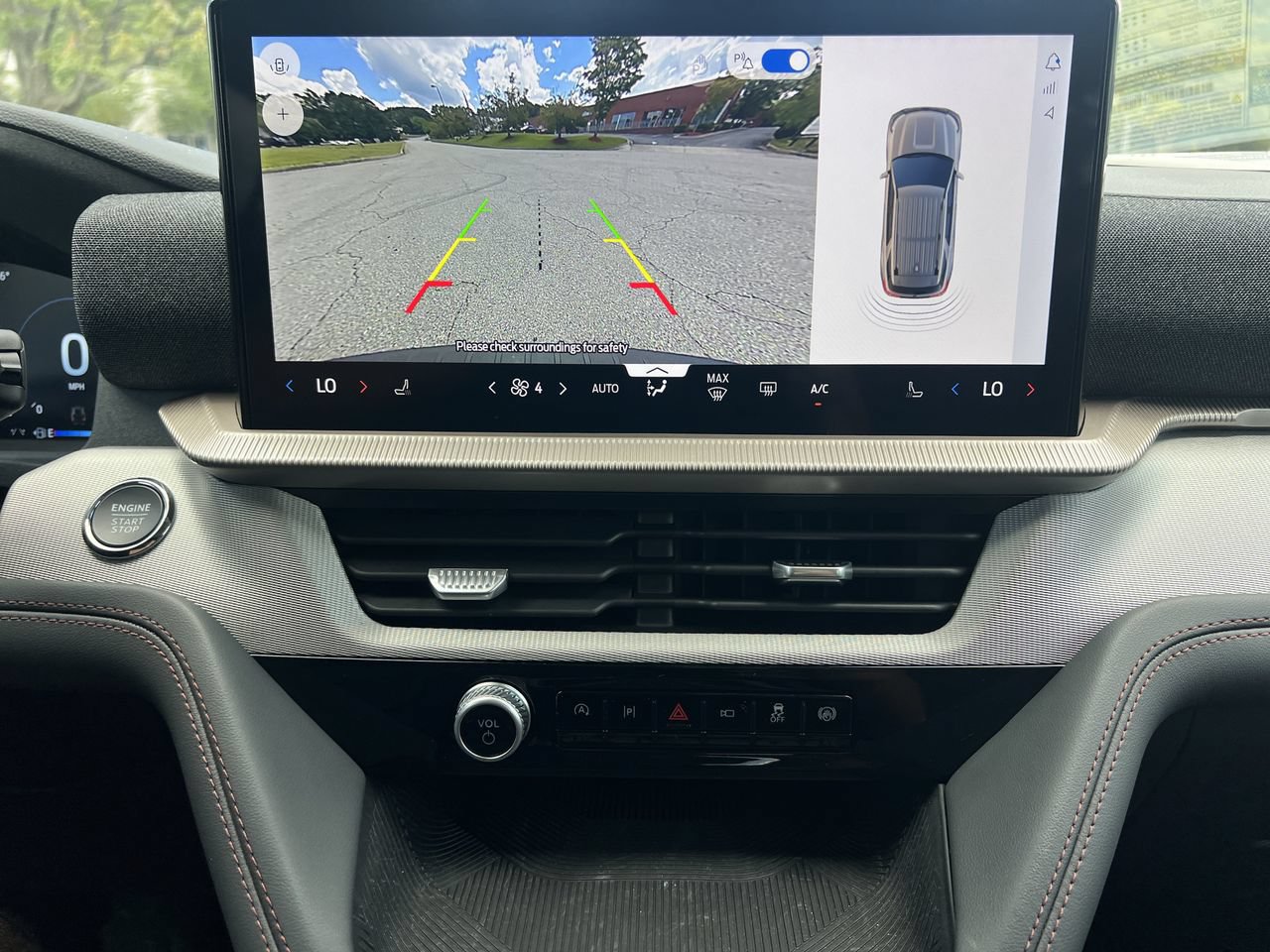 New 2026 Ford Explorer Active RWD image 5