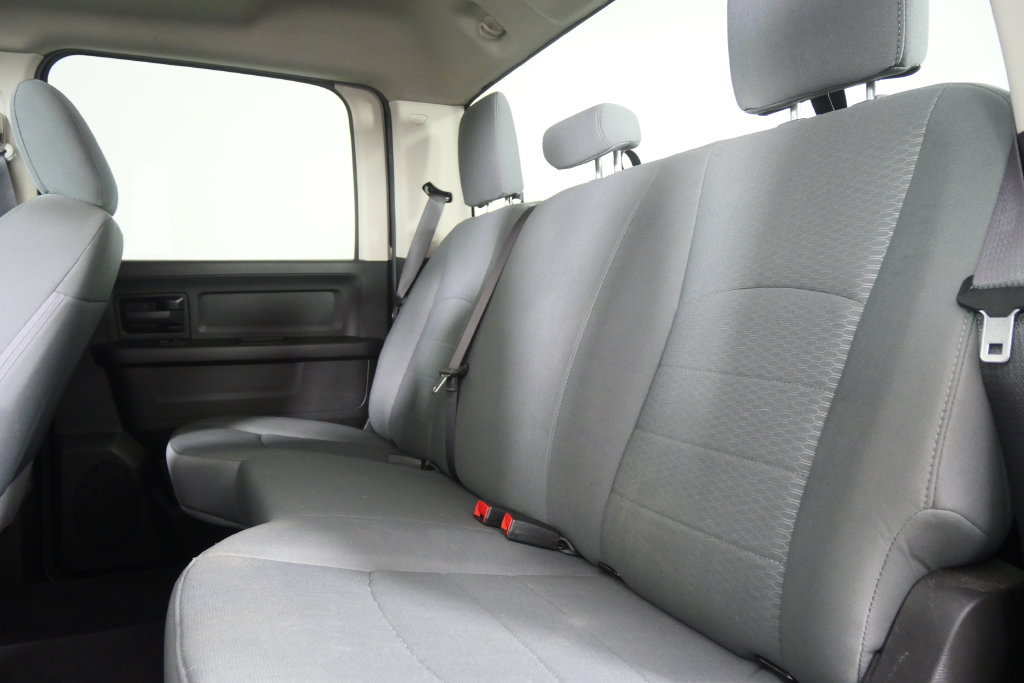Used 2020 RAM 1500 Express RWD image 18
