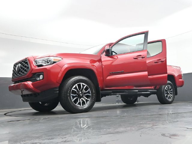 Used 2022 Toyota Tacoma TRD Sport AWD/4WD image 44