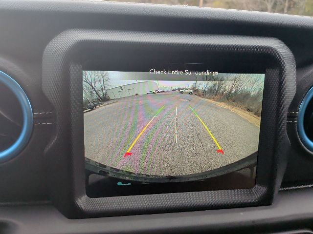 Used 2022 Jeep Wrangler Unlimited Sahara image 26