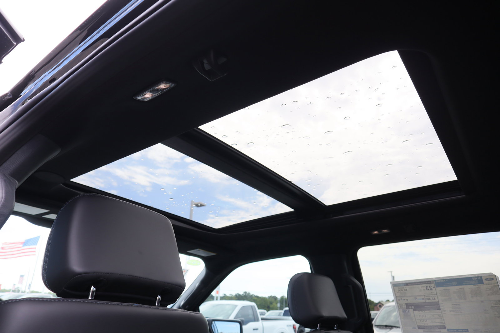 New 2025 Ford F150 Platinum w/ Equipment Group 702A High image 38