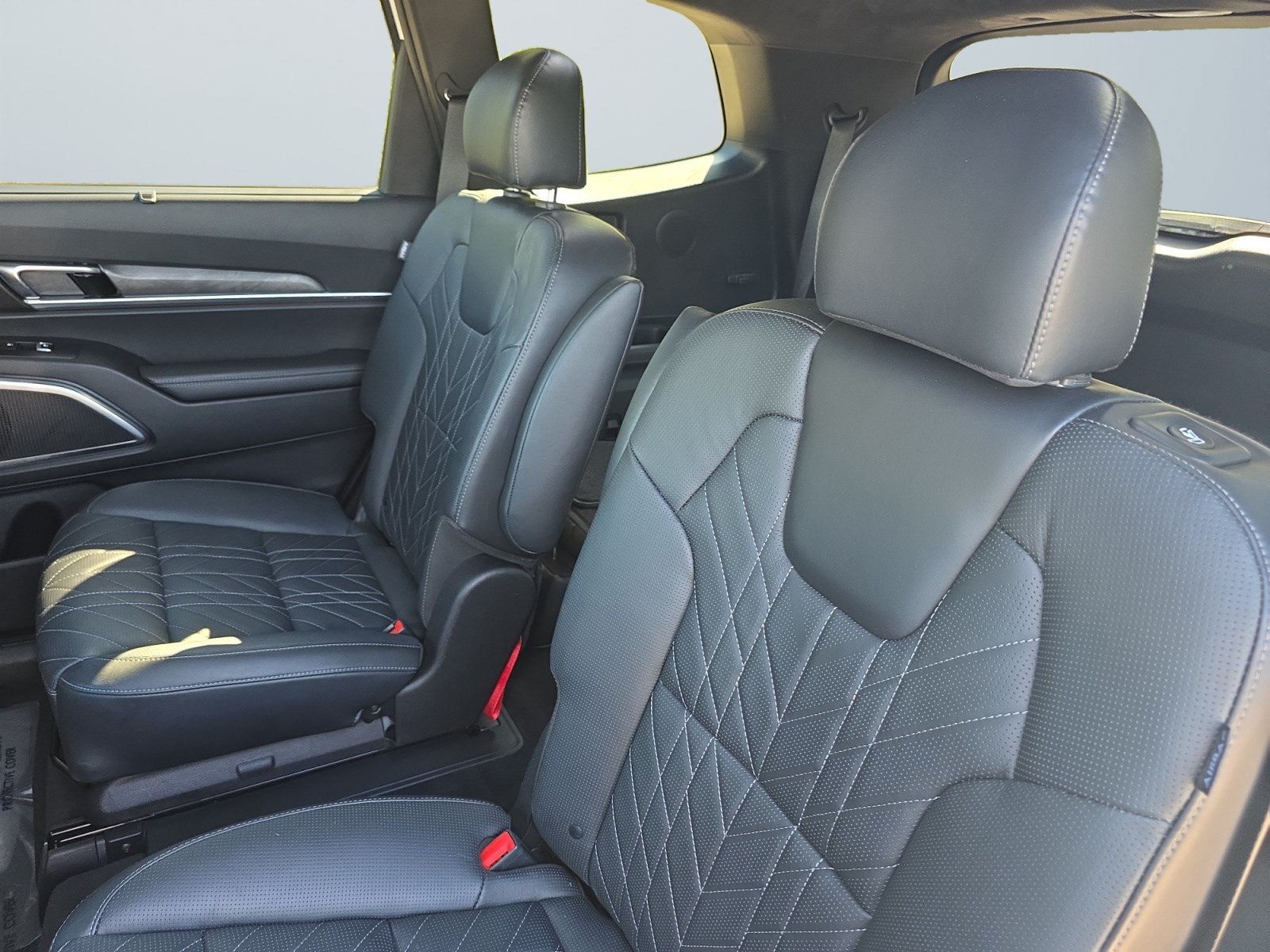 Used 2024 Kia Telluride SX Prestige X-Pro AWD/4WD image 15