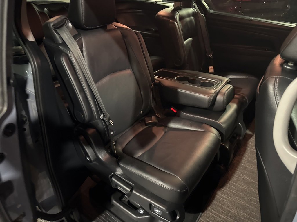 Used 2024 Honda Odyssey Touring image 12