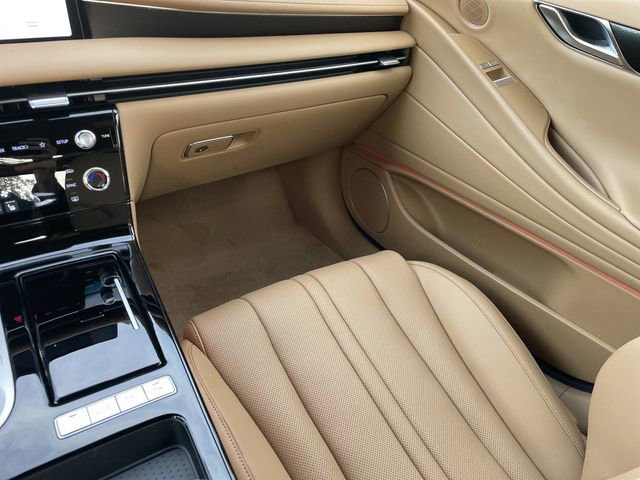 Used 2025 Genesis G80 2.5T image 11