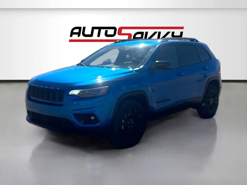 Used 2023 Jeep Cherokee Altitude Lux AWD/4WD image 3