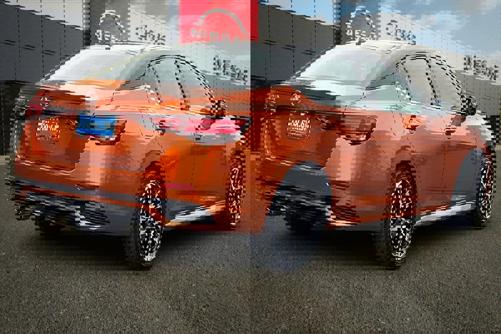 New 2025 Nissan Sentra SR w/ SR Premium Package image 3