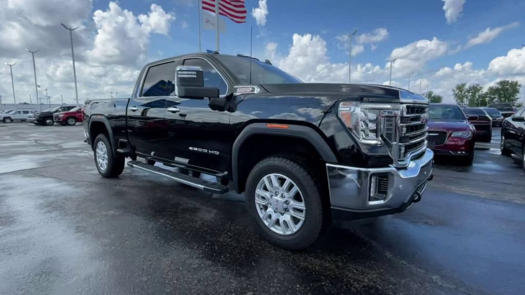 Used 2021 GMC Sierra 2500 SLT w/ SLT Preferred Package AWD/4WD image 2
