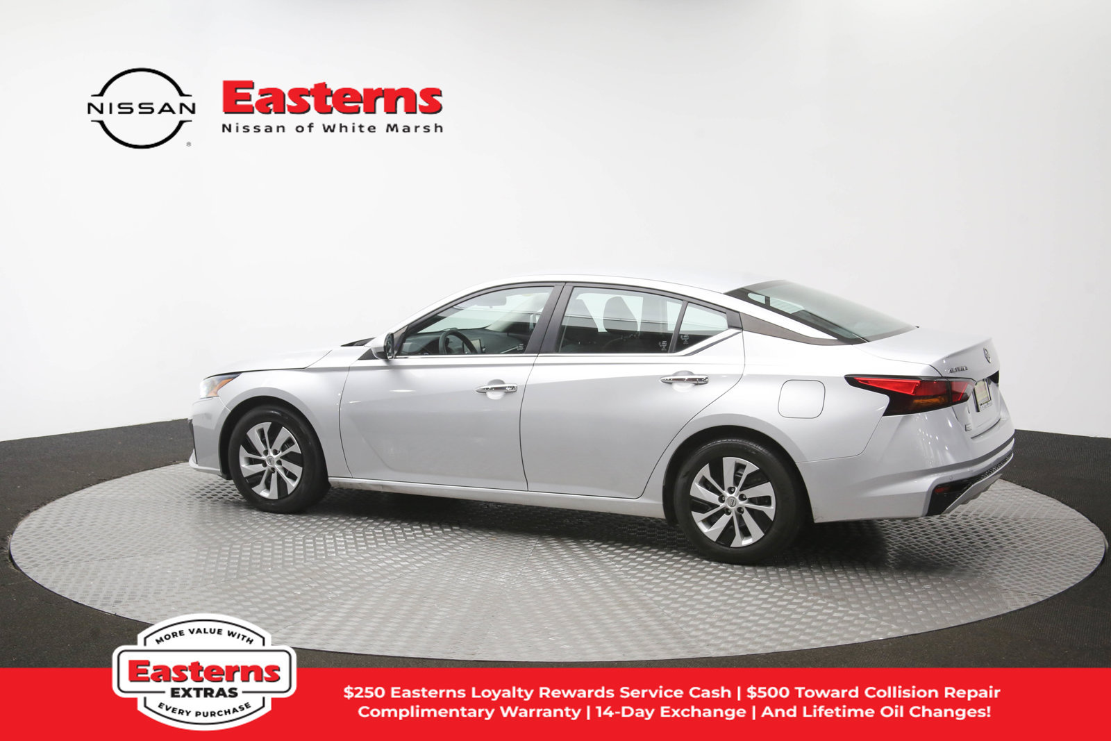 Used 2023 Nissan Altima 2.5 S FWD image 61