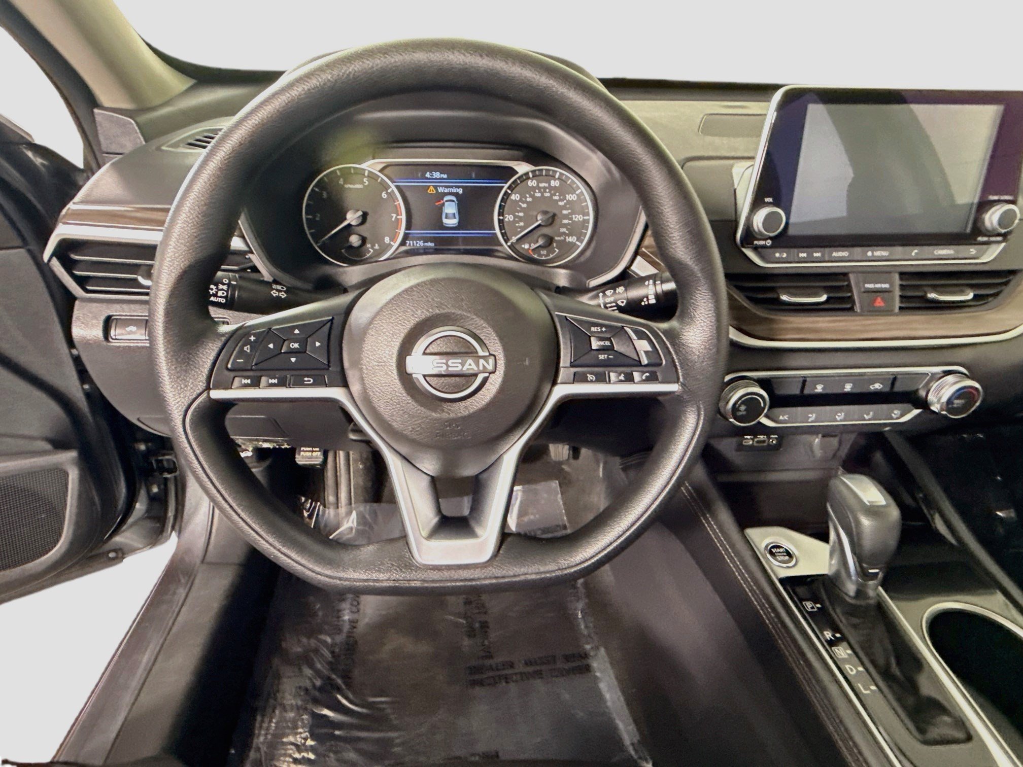 Used 2023 Nissan Altima 2.5 SV FWD image 13