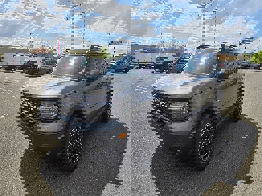 New 2025 Ford Bronco Sport Outer Banks w/ Outer Banks Tech Package+