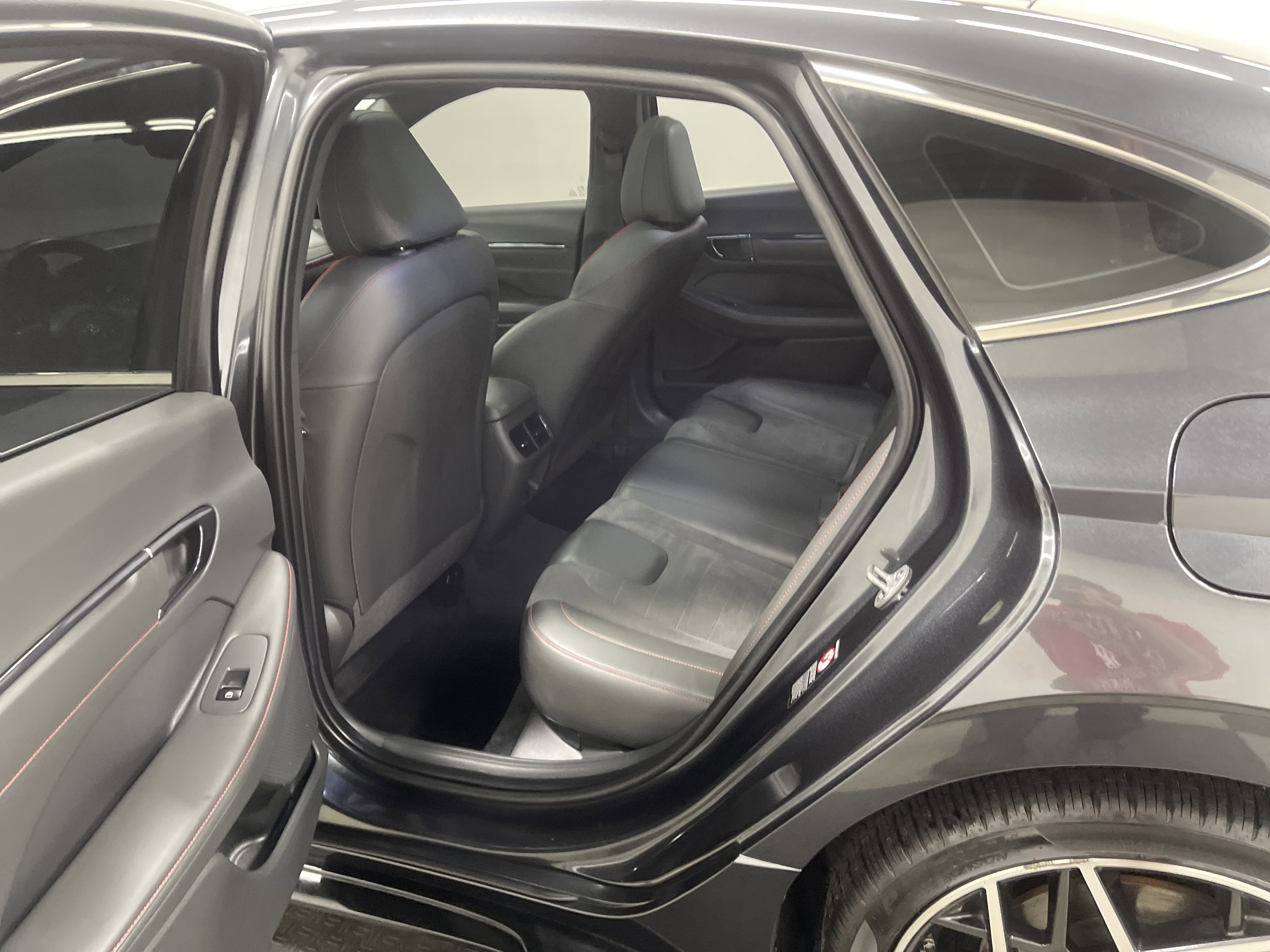 Used 2023 Hyundai Sonata N Line image 13