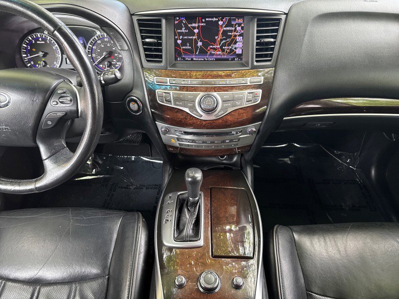 Used 2013 INFINITI JX35 AWD w/ Premium Pkg image 18