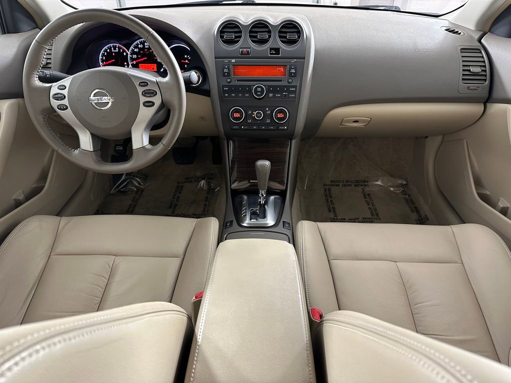 Used 2010 Nissan Altima 2.5 SL w/ SL Pkg image 21