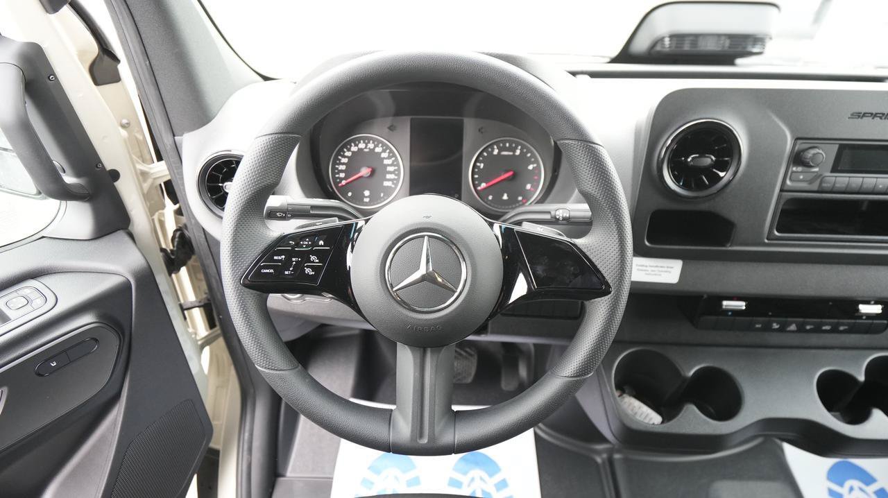New 2026 Mercedes-Benz Sprinter 2500 image 14