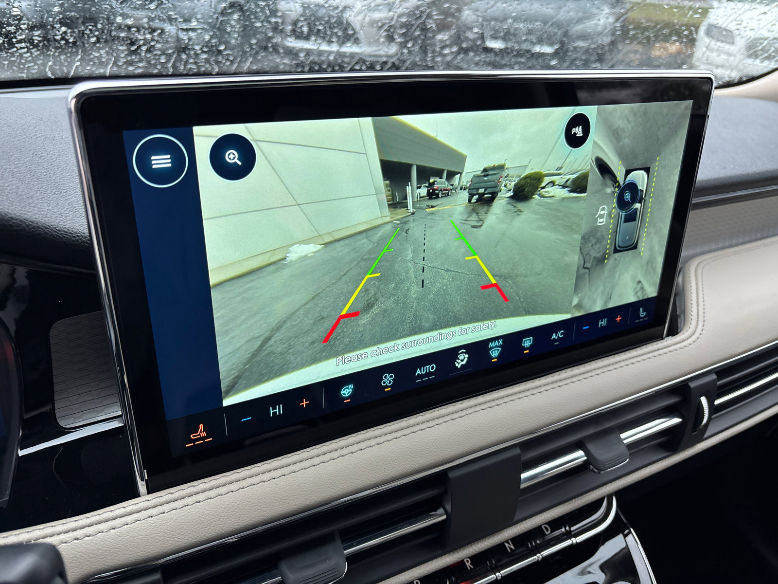 New 2026 Lincoln Corsair Premiere image 20