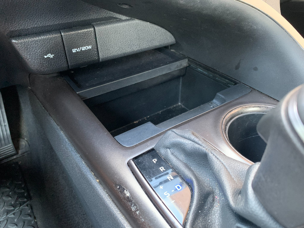 Used 2024 Toyota Camry SE FWD image 14