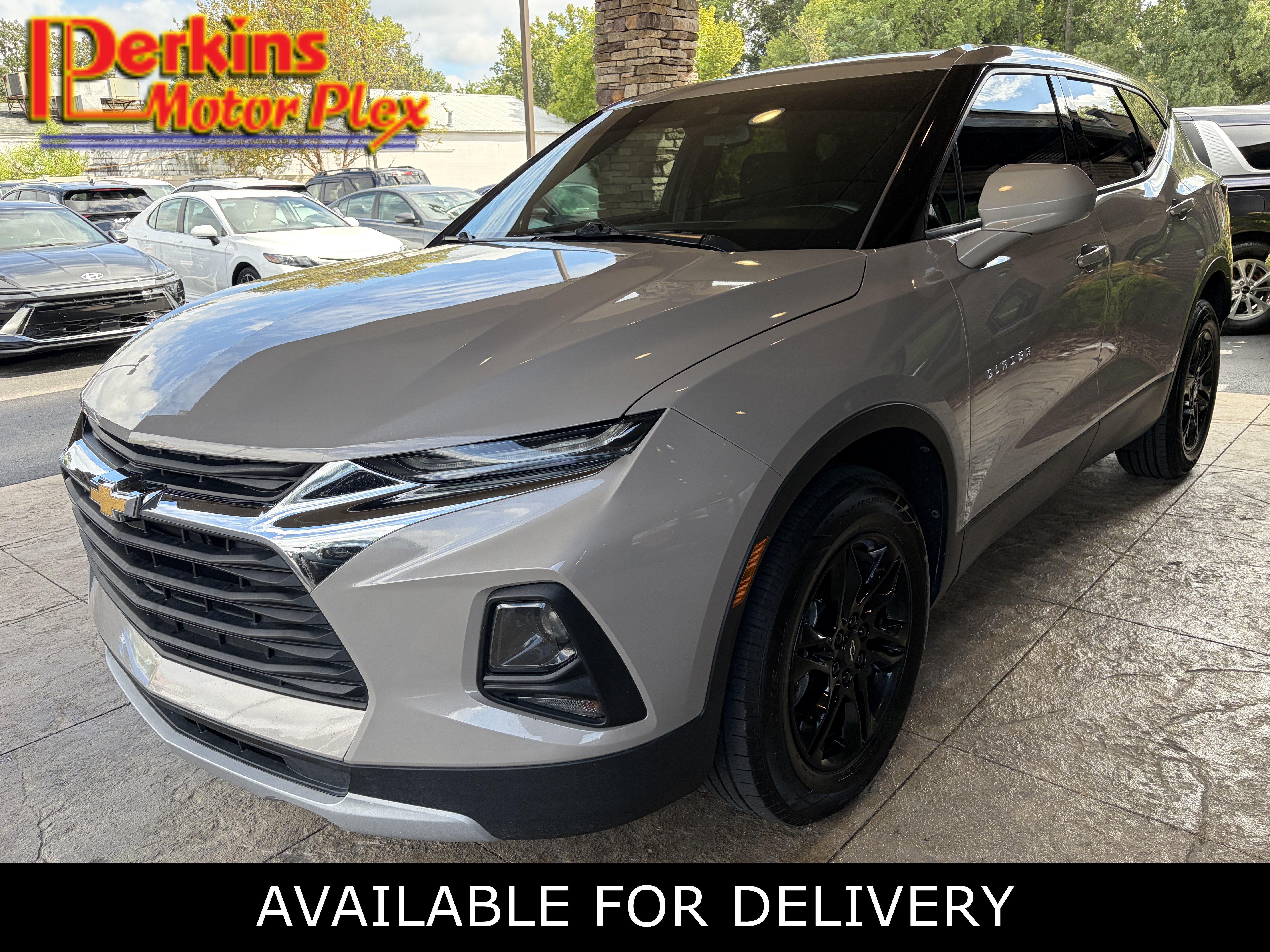 Used 2021 Chevrolet Blazer LT FWD image 1