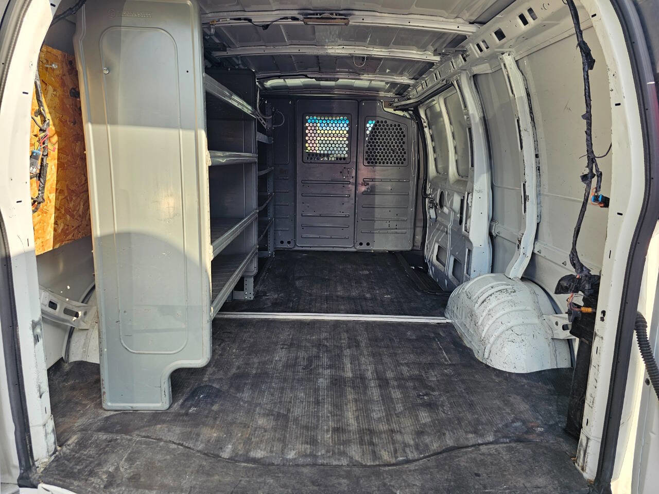 Used 2012 Chevrolet Express 2500 w/ Power Package image 15