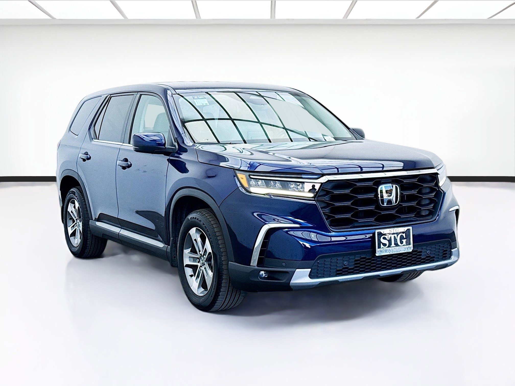 Used 2023 Honda Pilot EX-L image 3