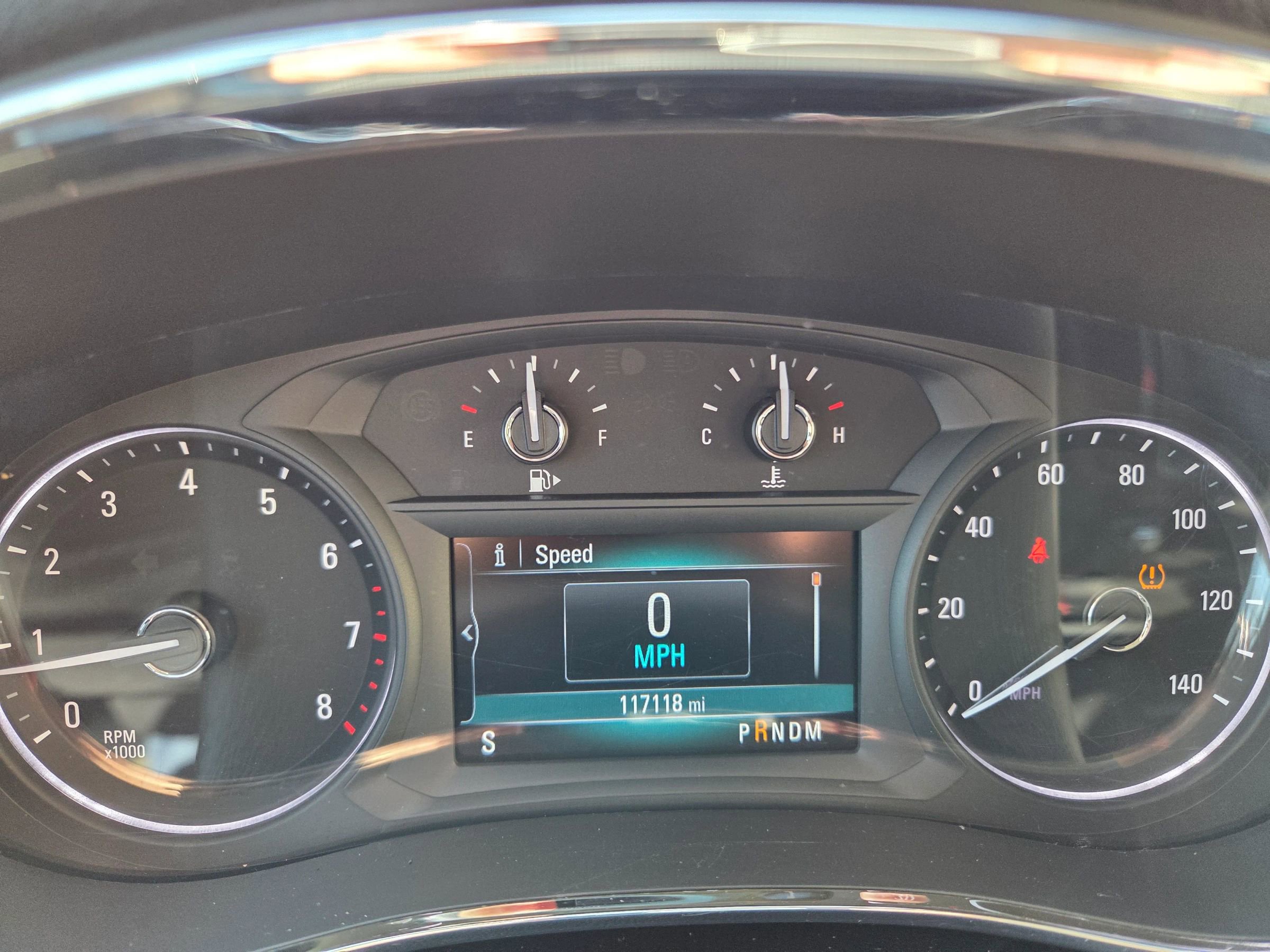 Used 2018 Buick Encore Preferred image 11