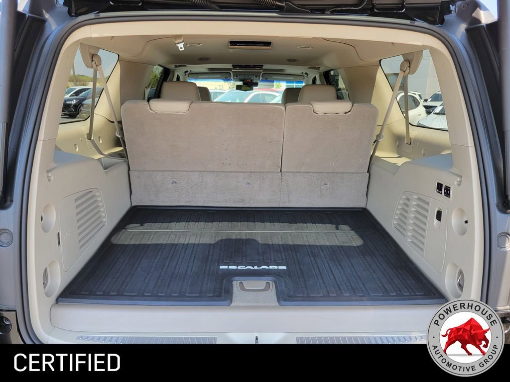 Used 2019 Cadillac Escalade ESV Premium Luxury image 13
