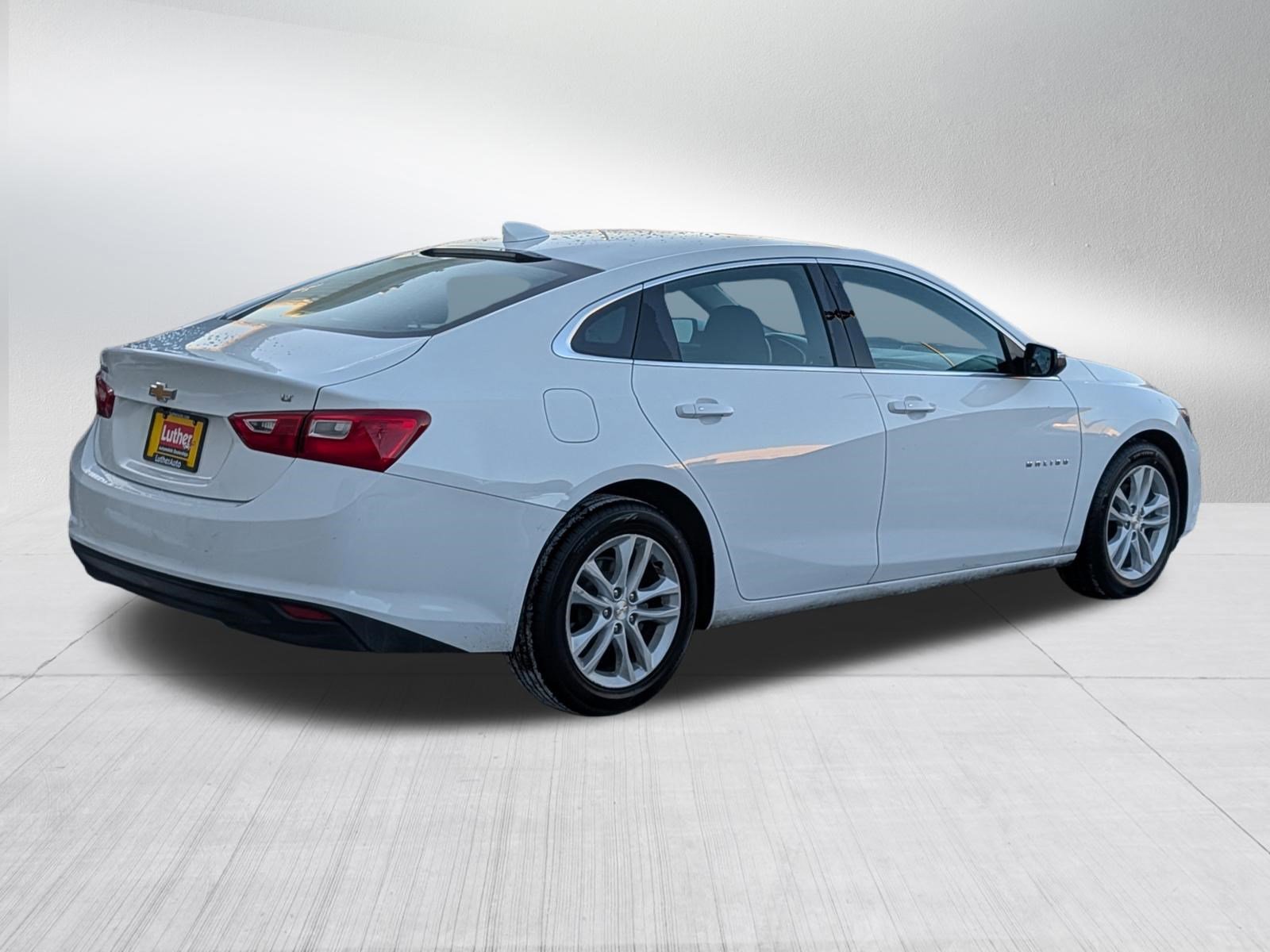 Used 2018 Chevrolet Malibu LT image 7