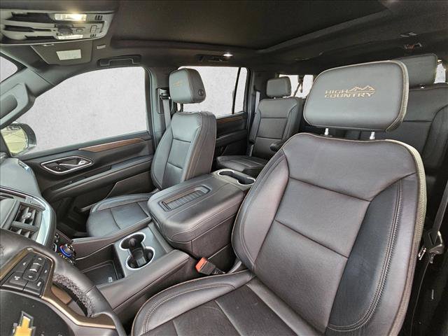 Used 2023 Chevrolet Suburban High Country w/ Premium Package 2 RWD image 13