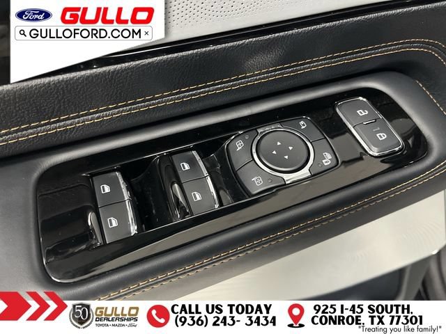 Used 2025 Lincoln Aviator Black Label AWD/4WD image 20