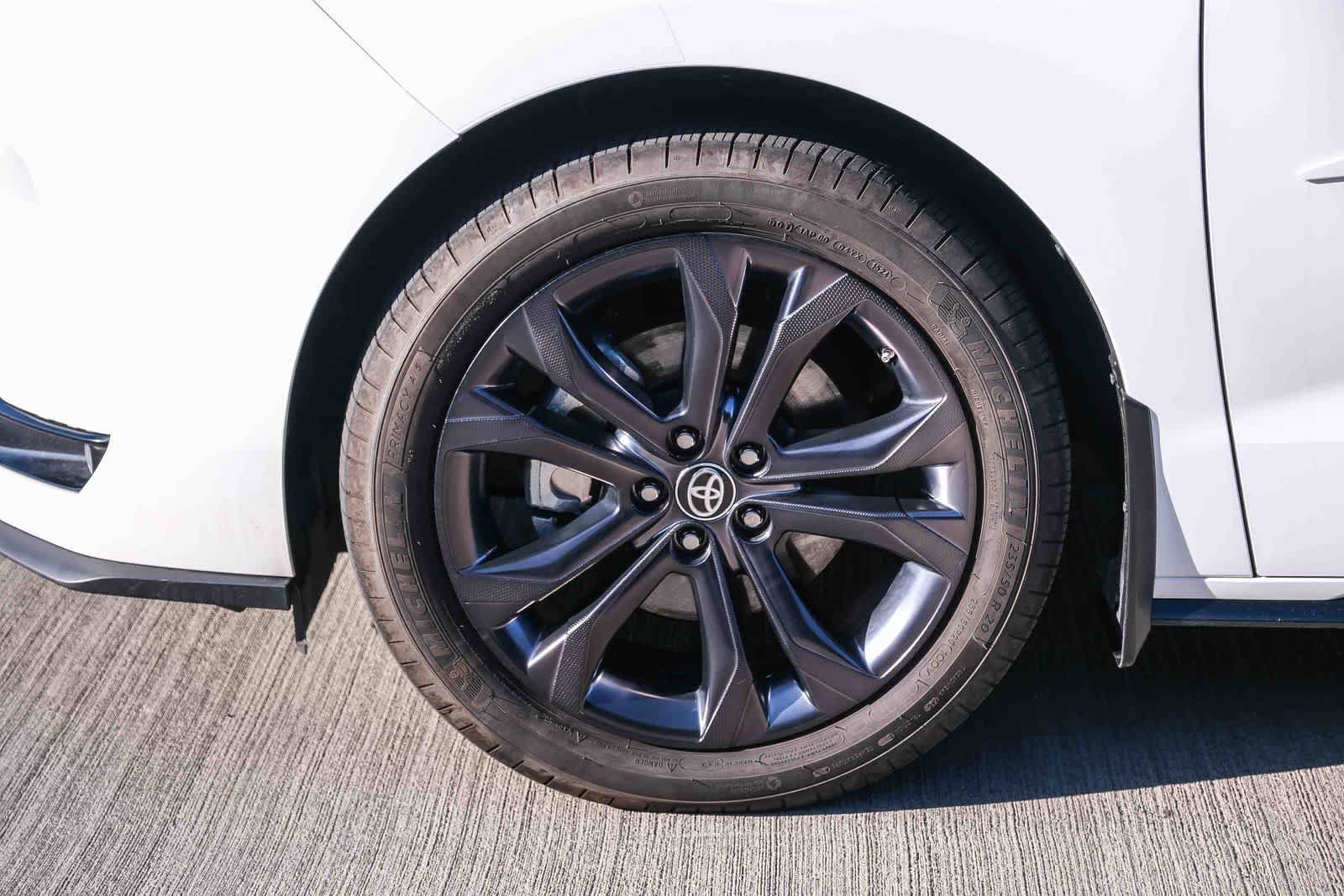 Certified 2024 Toyota Sienna XSE w/ XSE Premium Package FWD image 10