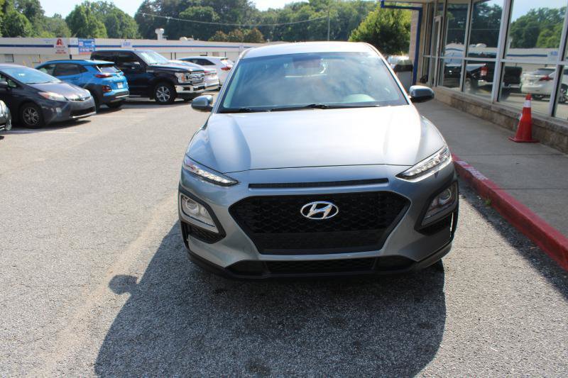 Used 2021 Hyundai Kona SE AWD/4WD image 2