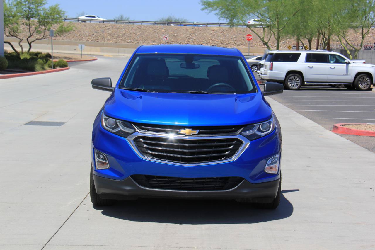 Used 2019 Chevrolet Equinox LS FWD image 2