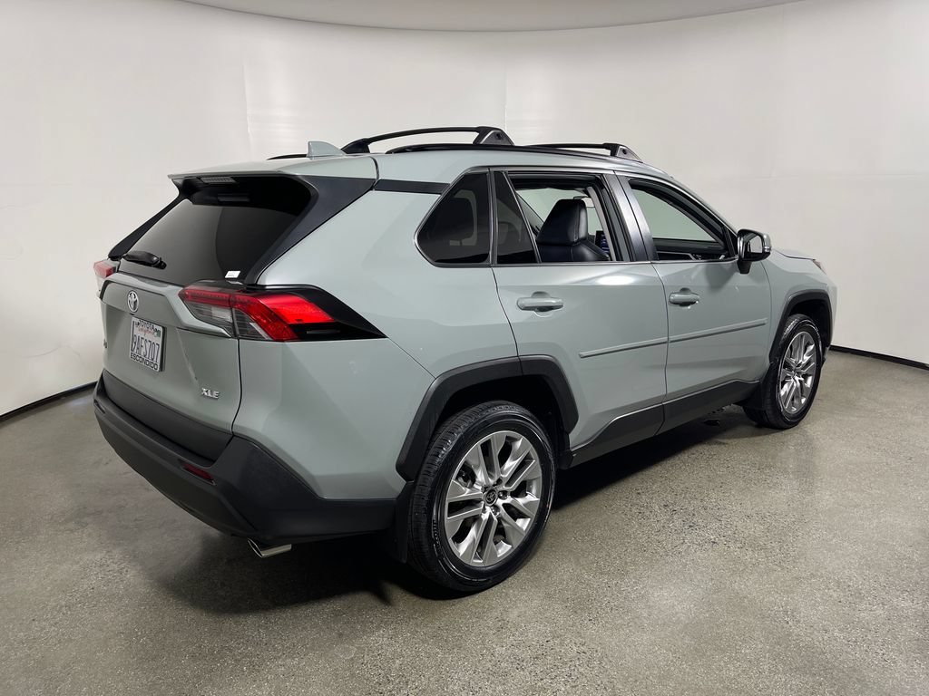 Certified 2022 Toyota RAV4 XLE Premium FWD image 3