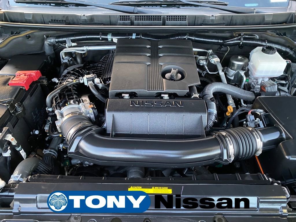 Used 2023 Nissan Frontier SV w/ Midnight Edition Package image 10