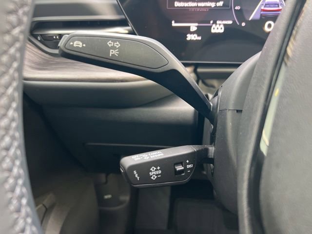 Certified 2025 Audi Q5 Premium Plus w/ Premium Plus image 17