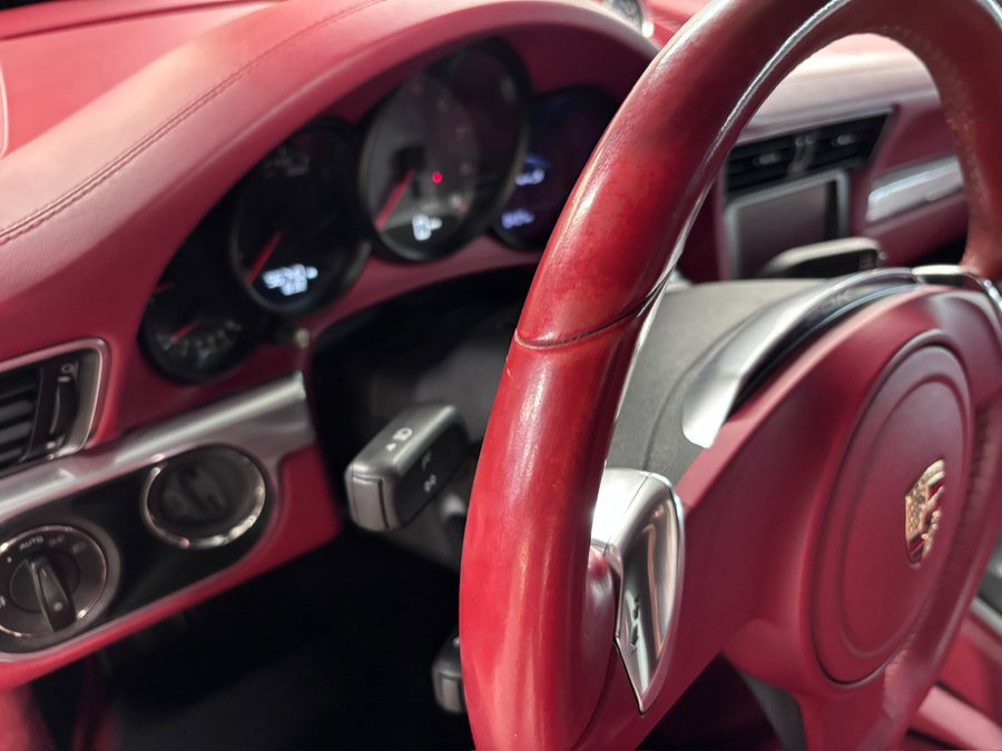 Used 2012 Porsche 911 Carrera S image 8
