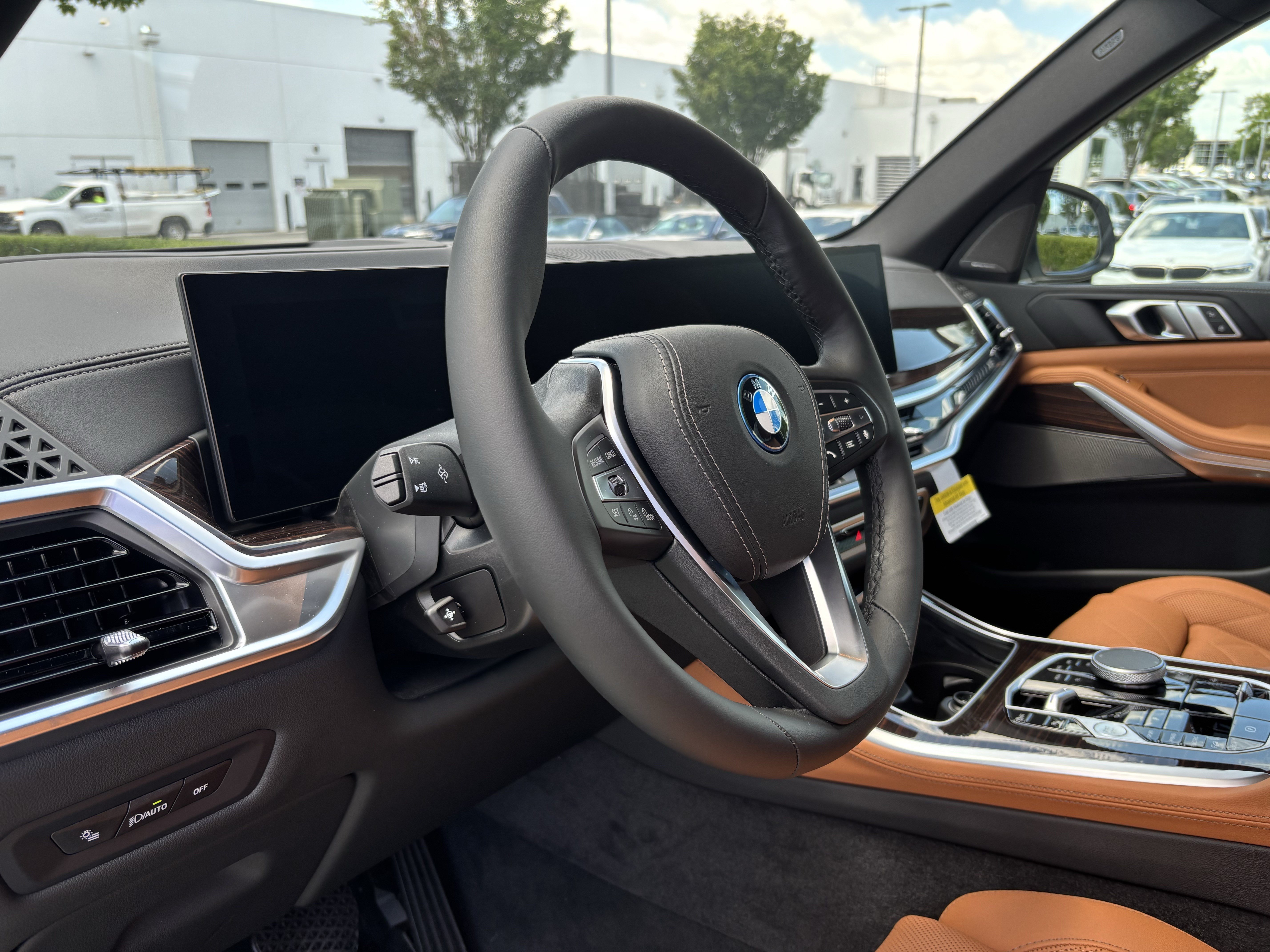 New 2026 BMW X5 xDrive50e AWD/4WD image 17