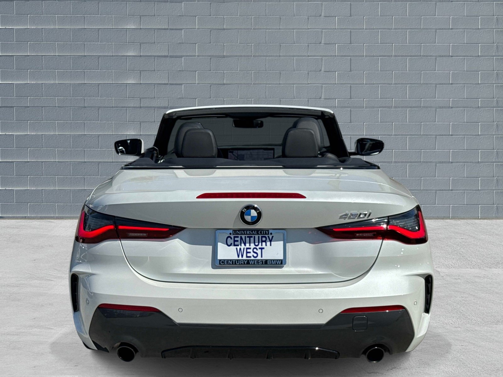Certified 2024 BMW 430i Convertible w/ M Sport Package RWD image 5