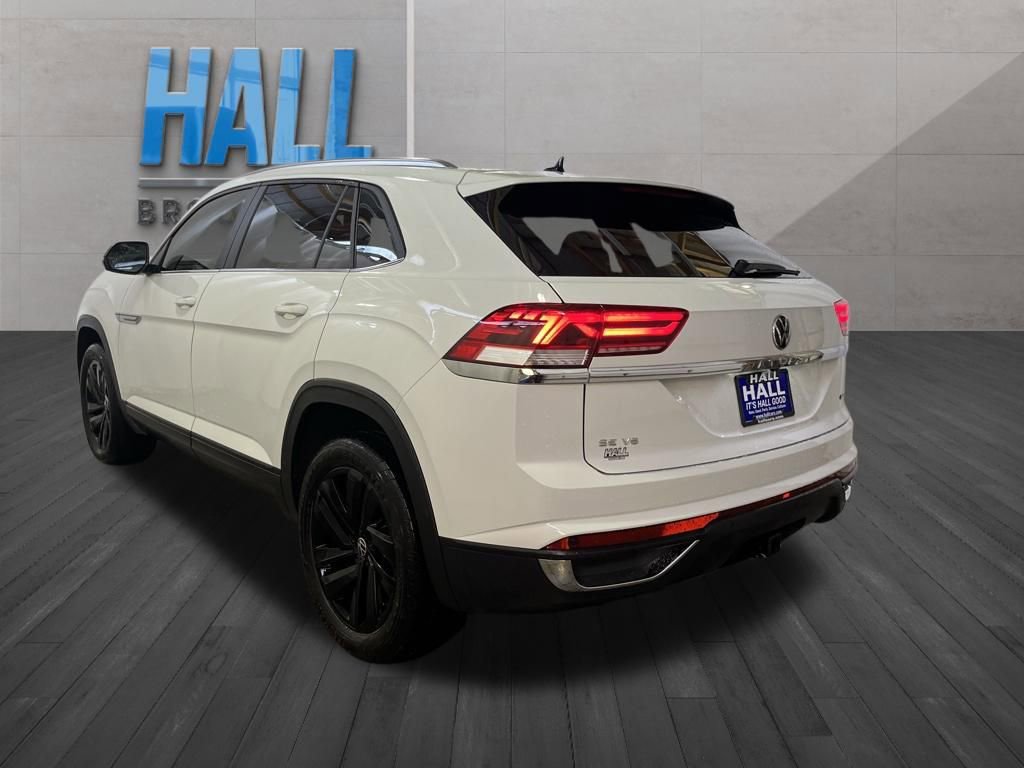 Certified 2023 Volkswagen Atlas Cross Sport SE w/ Panoramic Sunroof Package image 4
