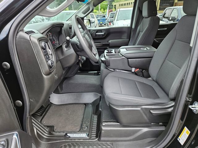 Used 2022 Chevrolet Silverado 1500 Custom Trail Boss w/ Midnight Edition AWD/4WD image 19