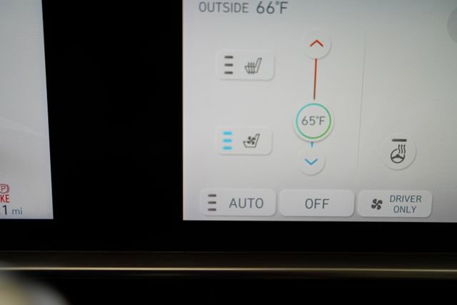 Used 2024 Hyundai Ioniq 6 Limited image 53