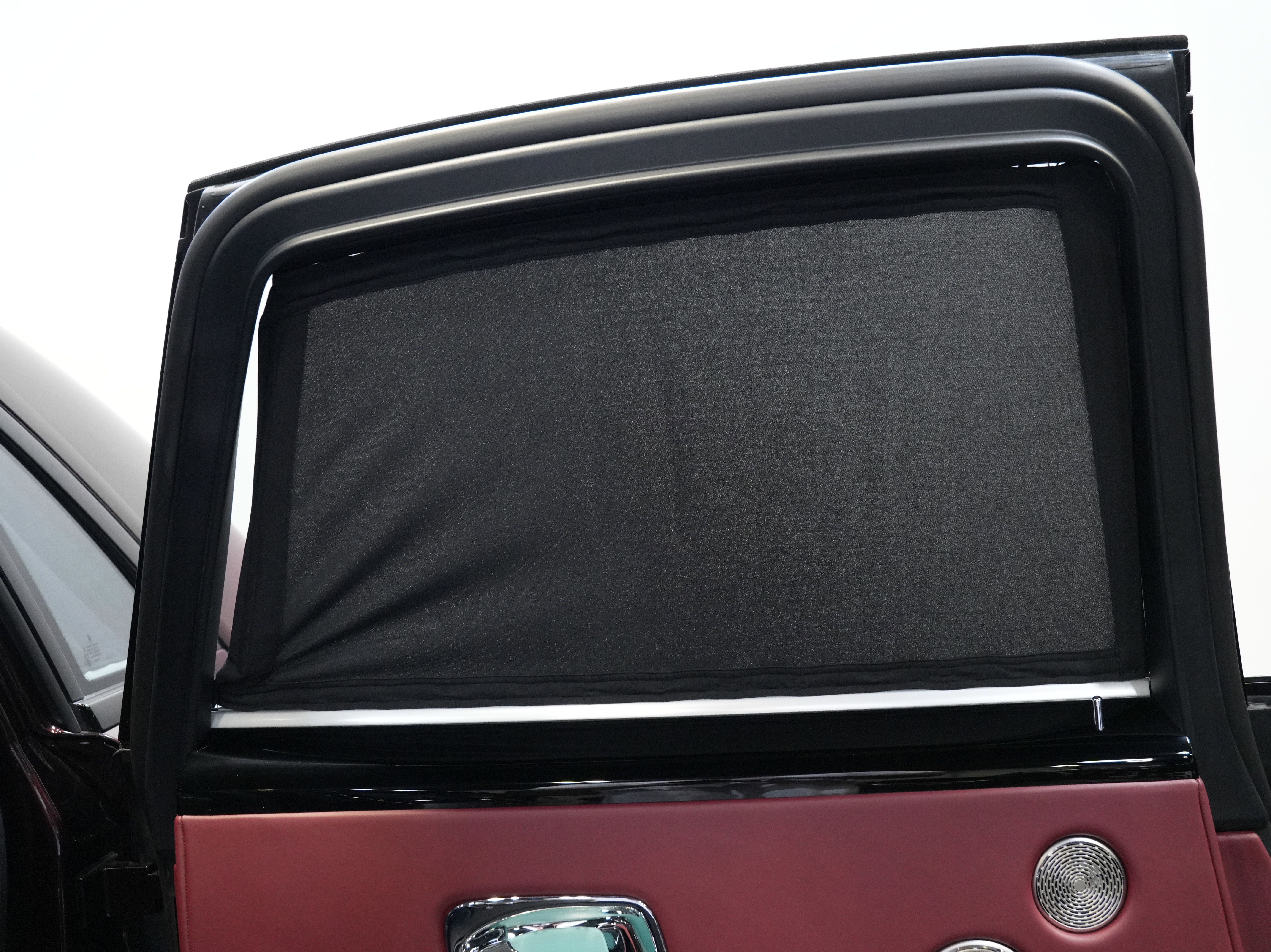 Used 2020 Rolls-Royce Ghost image 39