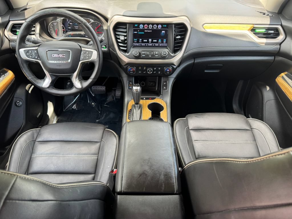 Used 2017 GMC Acadia Denali w/ Technology Package AWD/4WD image 24