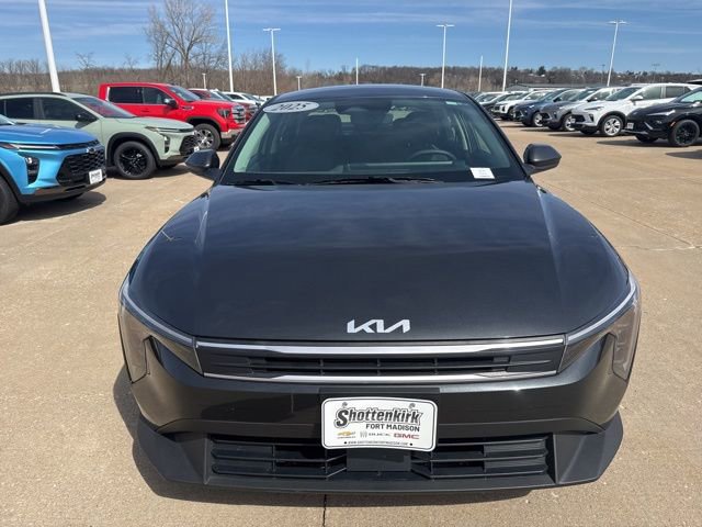 Used 2025 Kia K4 LXS image 8