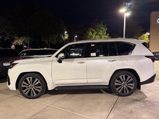 New 2026 Lexus LX 600 4WD w/ Accessory Package (2T) image 11