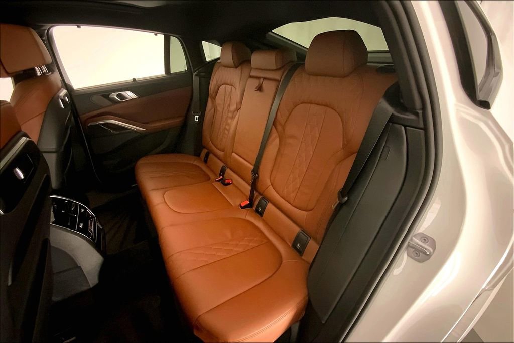 Certified 2025 BMW X6 M60i AWD/4WD image 14