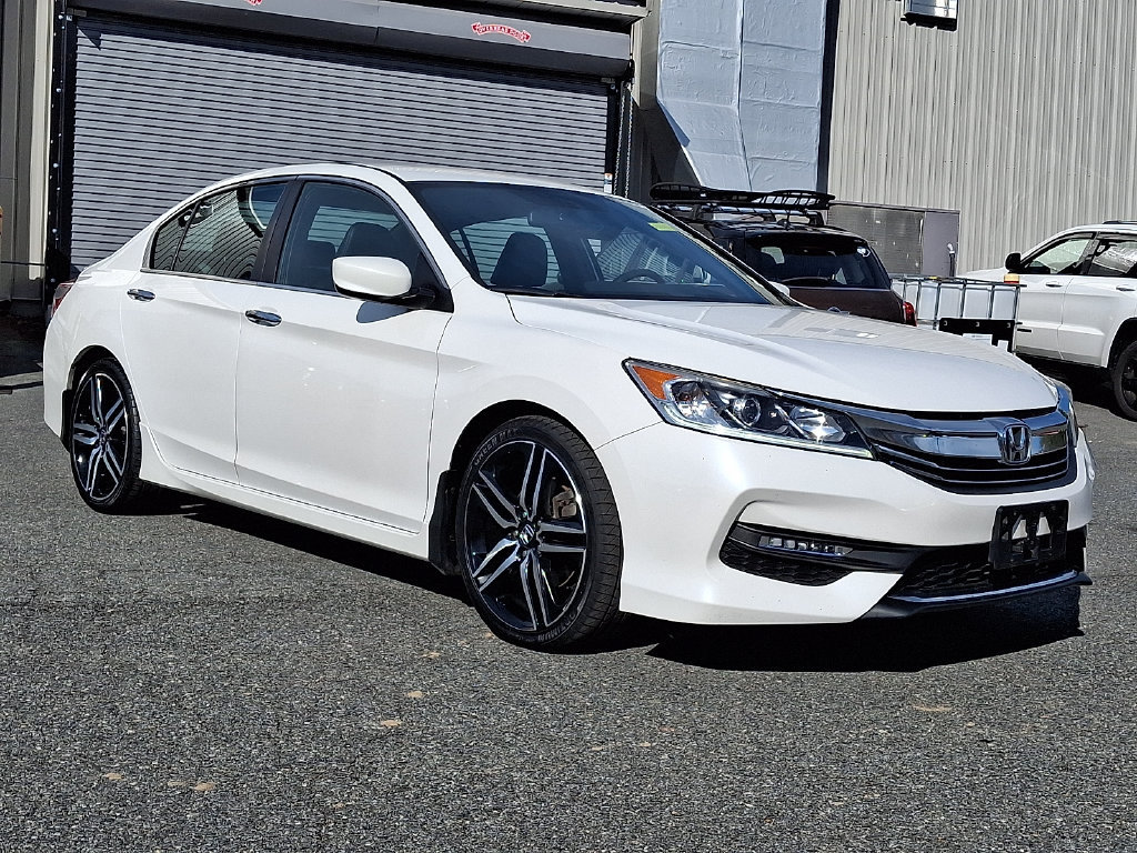 Used 2017 Honda Accord Sport image 1
